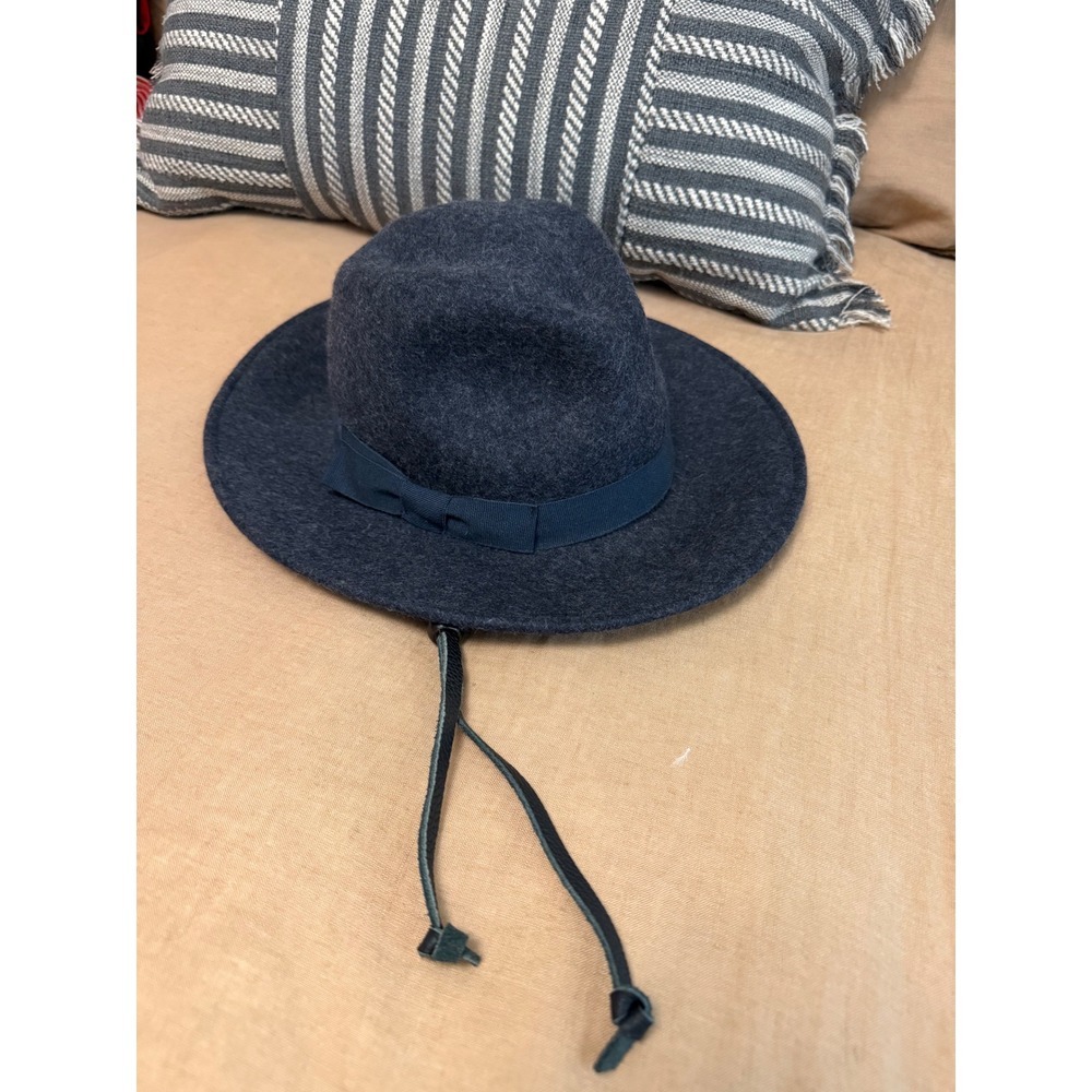 J.Crew women's Charcoal Gray 100% Wool Fedora Hat Made in Italy Chin Strap S-M